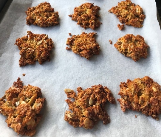 Recipe: Healthy Anzac Biscuits