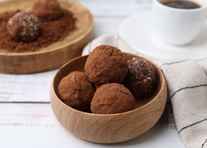 Almond cappucino ball
