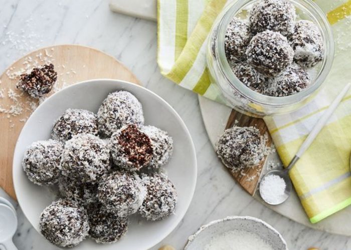 Choc fudge ball